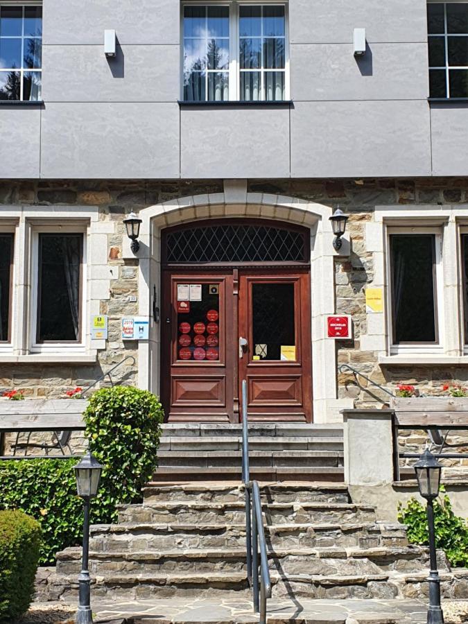 Logis L'Ermitage, Bistrot Des Saveurs Houffalize Exterior foto