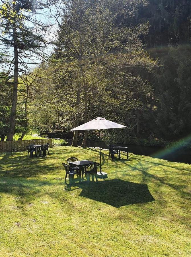 Logis L'Ermitage, Bistrot Des Saveurs Houffalize Exterior foto